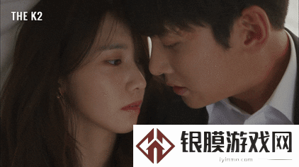 揉我胸⋯啊⋯嗯下面出水了动态刷屏背后:女性身体的娱乐化陷阱有多深?