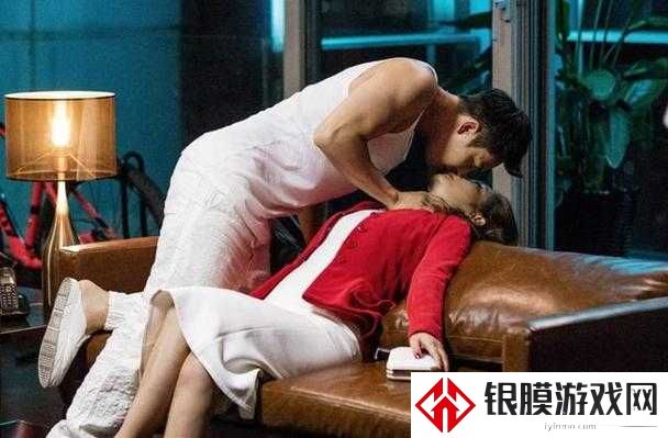 荒诞与狂欢!借种被C哭高H野外糙汉视频,揭开人性与欲望的狂欢困局