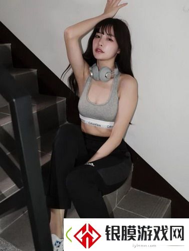 水蜜桃唇蜜嘟嘟唇是桃花吗